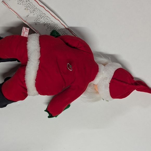 Annalee collectable plush musical Santa holding good boys & girls list 1995 - Picture 4 of 7